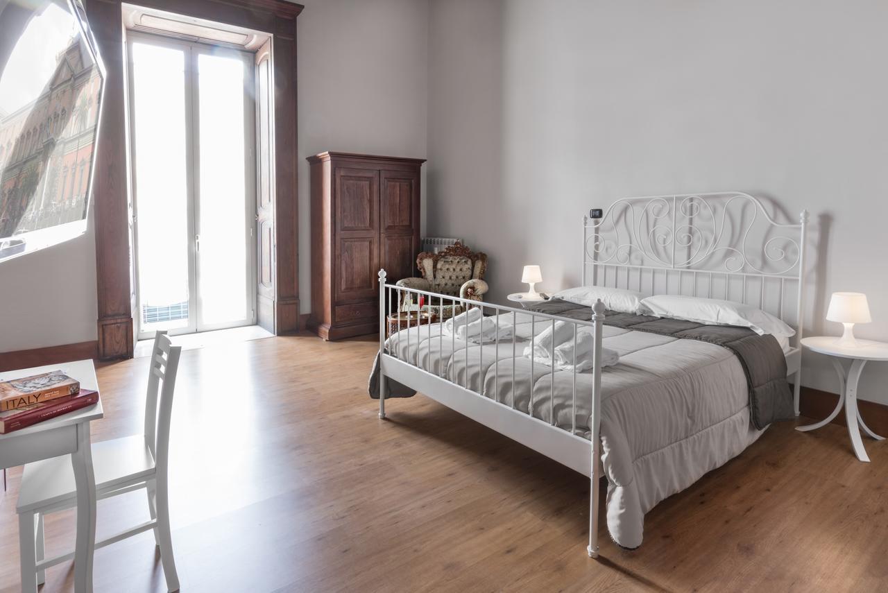 Opera Home Неаполь Экстерьер фото